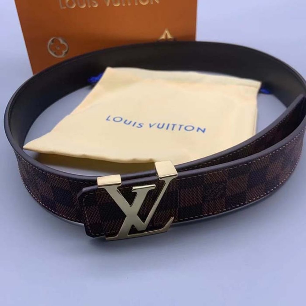 Louis Vuitton brown plaid monogram reversible leather belt